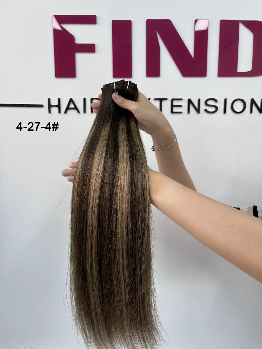 Light Brown to Dark Blonde Ombre #P16/22 Seamless Pu Clip-ins -- 130g~150g